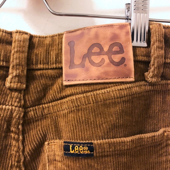 *SOLD* Lee High Rise Cord Flare Jeans - Picture 7 of 8